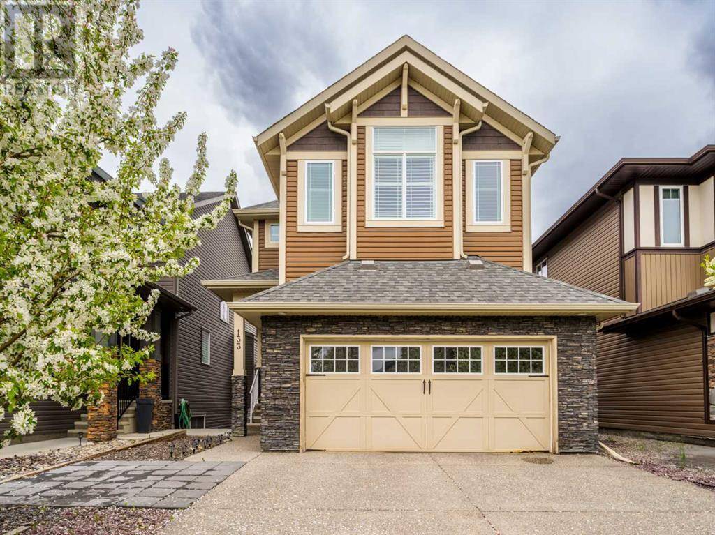 Calgary, AB T3H0V4,133 Cougar Ridge Close SW