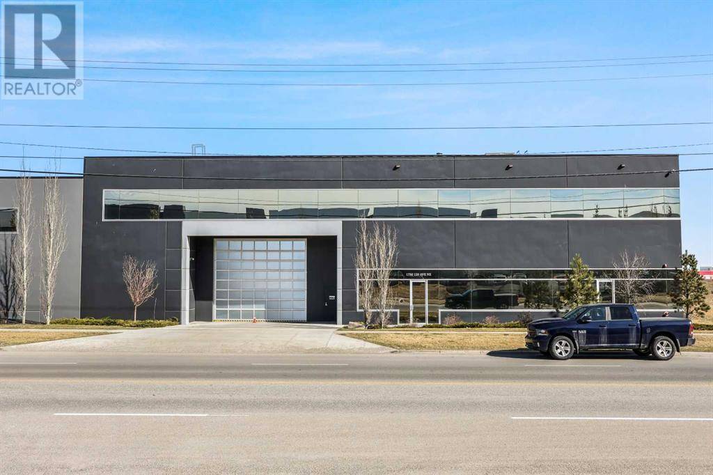 Calgary, AB T3K2G3,41 & 43, 1750 120 Avenue NE