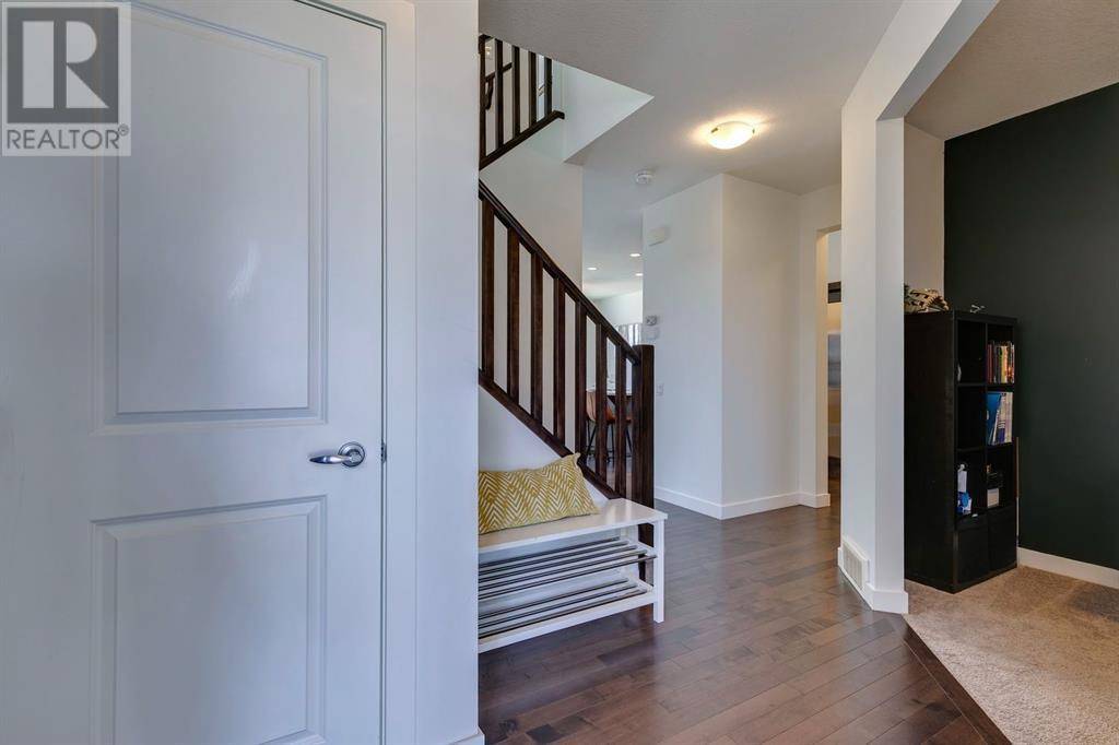 Calgary, AB T2X0X6,270 Legacy Heights SE