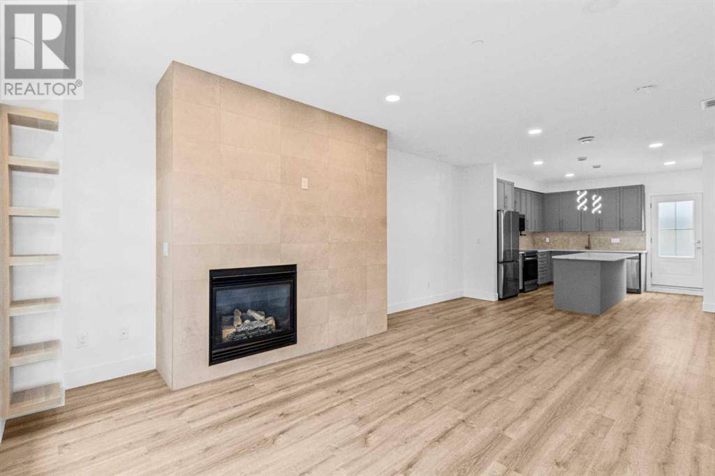 Calgary, AB T2T4M5,3, 2101 17 Street SW