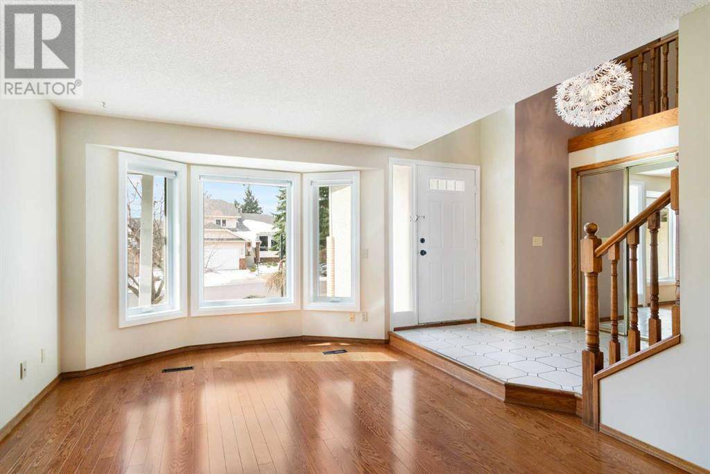 Calgary, AB T3A4G8,8 Edgeridge Way NW