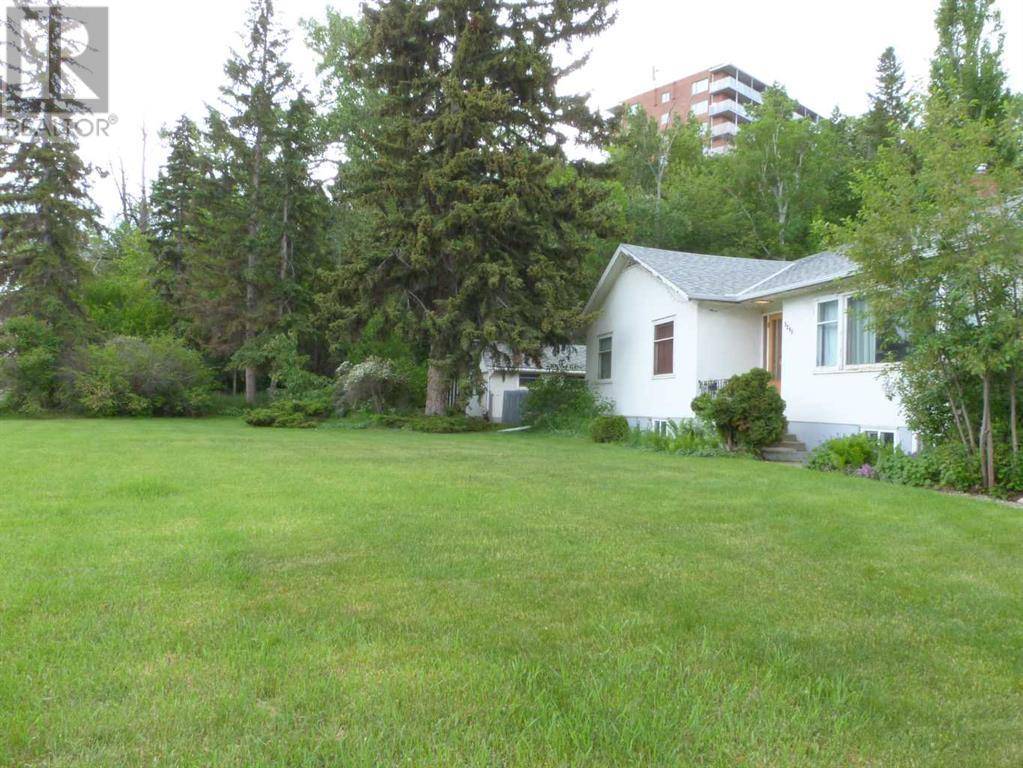 Calgary, AB T2S1Y1,3205 4 Street SW