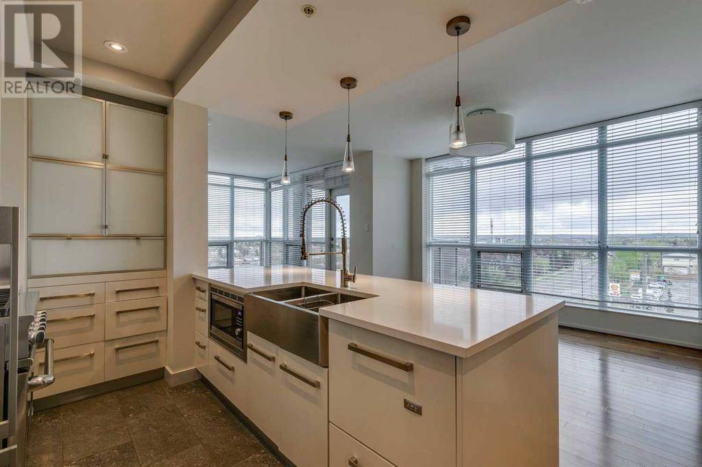 Calgary, AB T2Y0K5,505, 10 Shawnee Hill SW