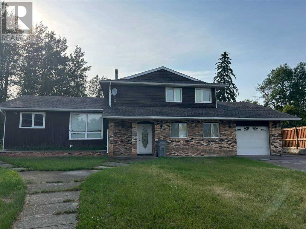 Whitecourt, AB T7S1E6,58 Baxter Crescent