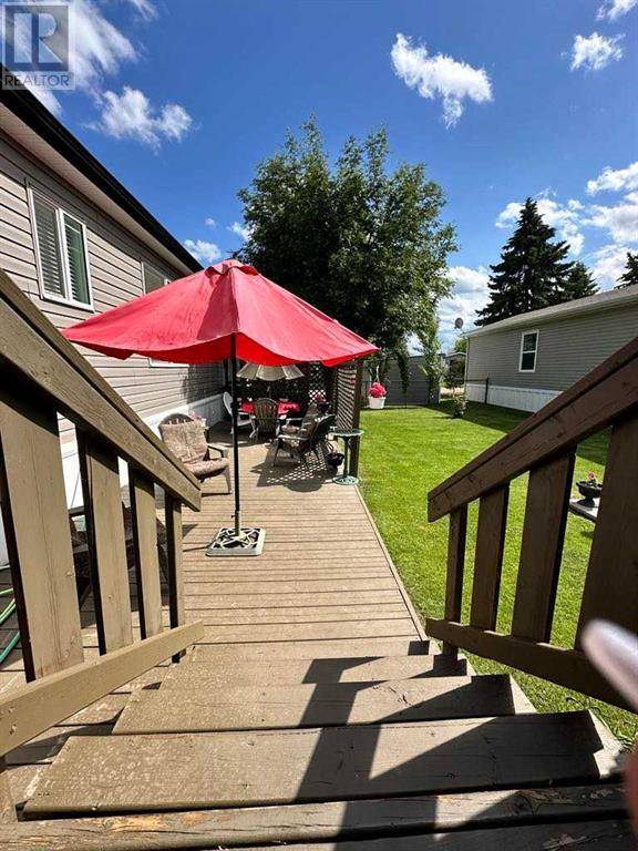 Ponoka, AB T4J1M5,56, 6205 54 Street