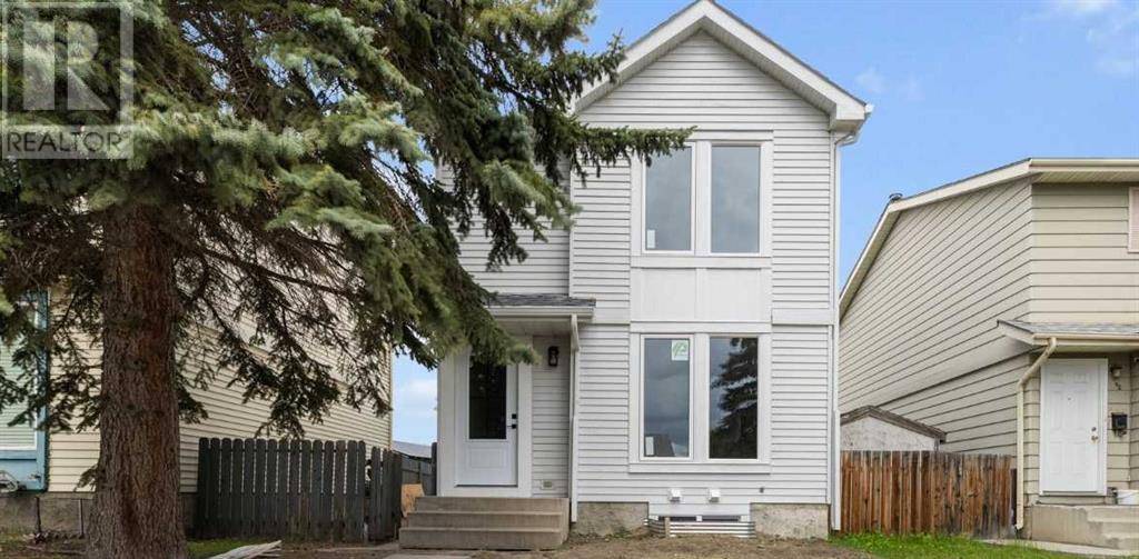 Calgary, AB T2B2W8,90 Erin Ridge Road SE
