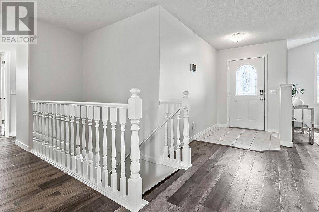 Strathmore, AB T1P1S8,1923 Strathcona Terrace