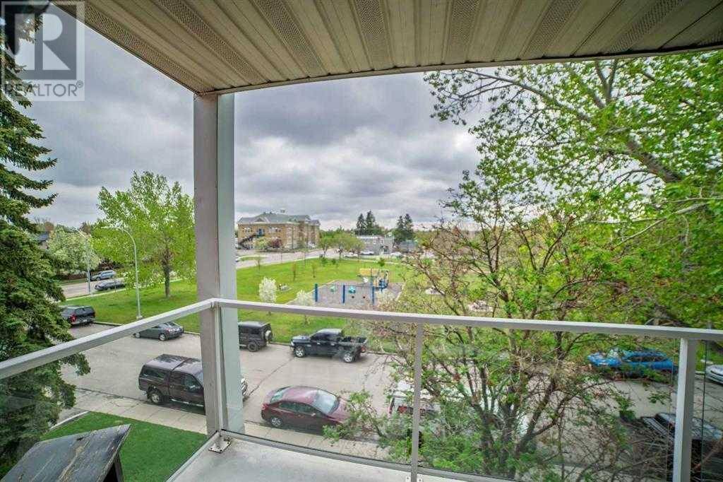 Calgary, AB T2E3W9,401, 823 5 Street NE