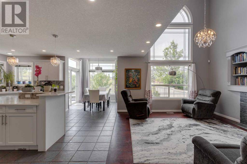 Calgary, AB T3K5P6,266 Panamount Close NW