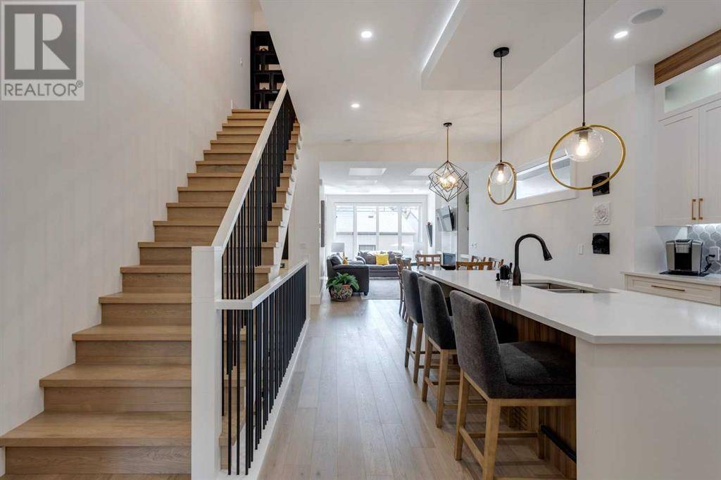 Calgary, AB T3E2R3,2020 32 Street SW
