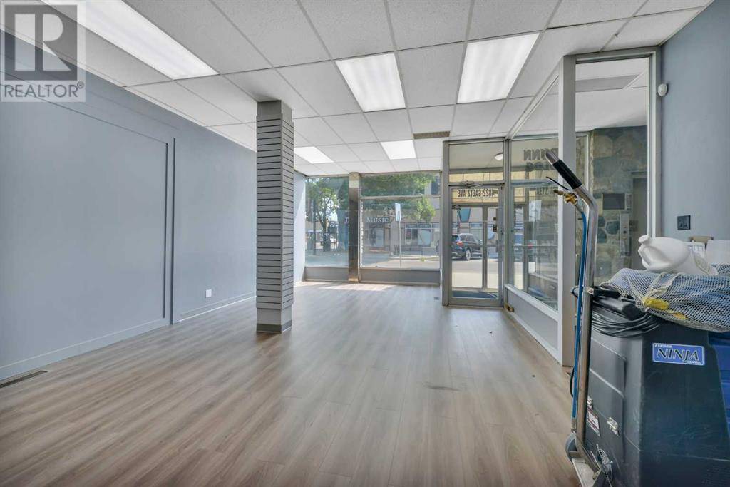 Red Deer, AB T4N4A4,4, 4820 50 Avenue