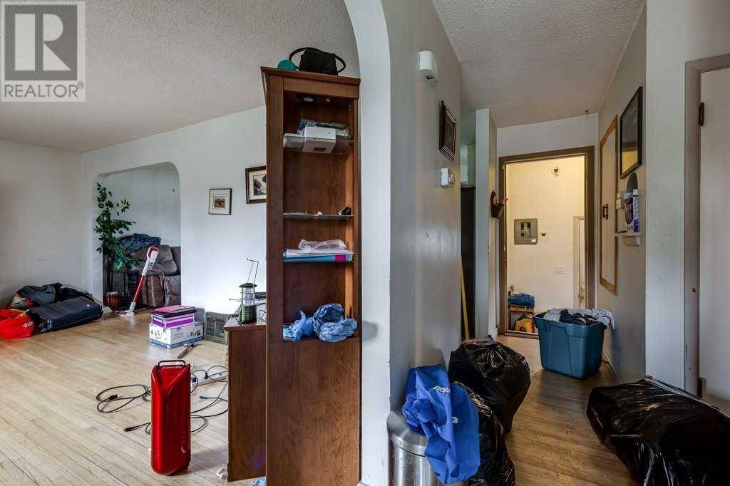Red Deer, AB T4N0Z1,4122 39 Street