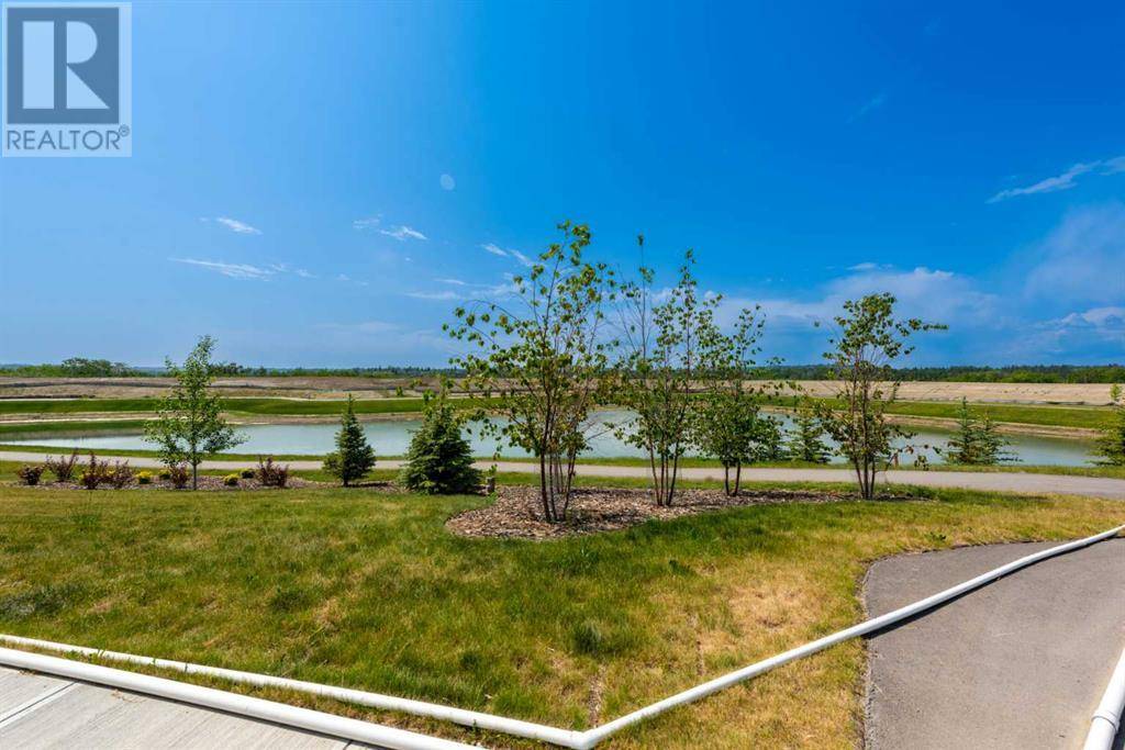 Calgary, AB T2X5J4,568 Legacy Circle SE