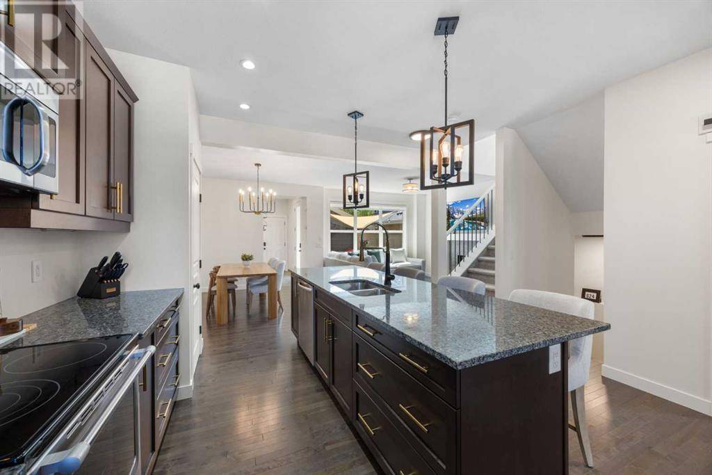 Calgary, AB T3M2B1,91 Masters Avenue SE