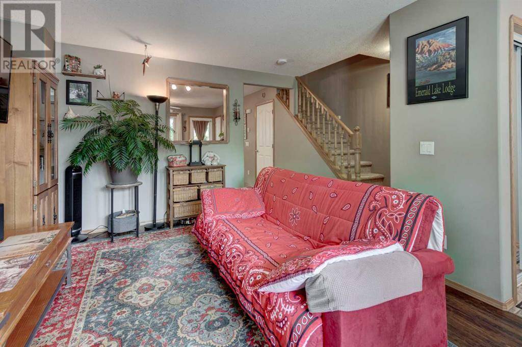 Strathmore, AB T1P1Z4,205, 30 Wellington Cove