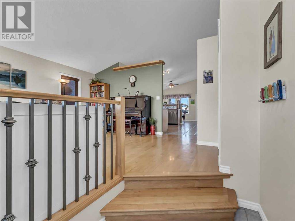 Medicine Hat, AB T1B4P6,608 Stark Way SE