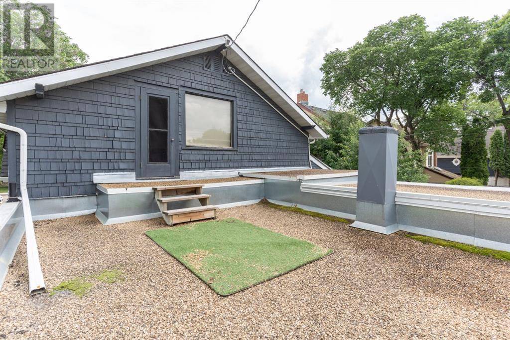 Camrose, AB T4V1L3,4714 48 Street
