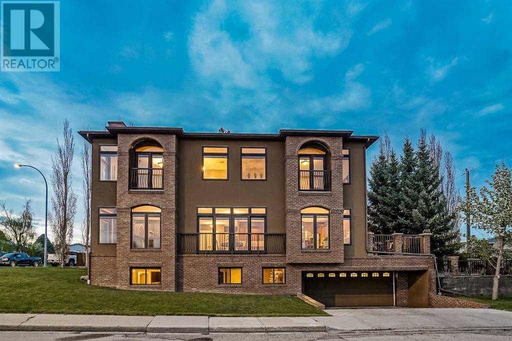 Calgary, AB T2E4L6,804 9A Street NE