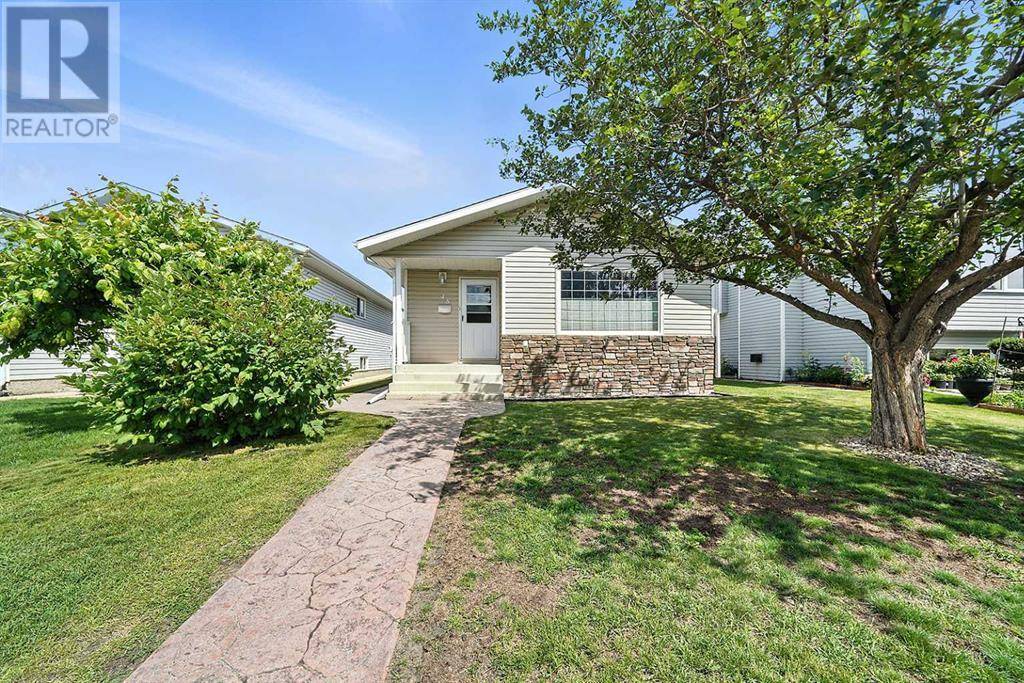 Red Deer, AB T4R2C6,48 Elder Street