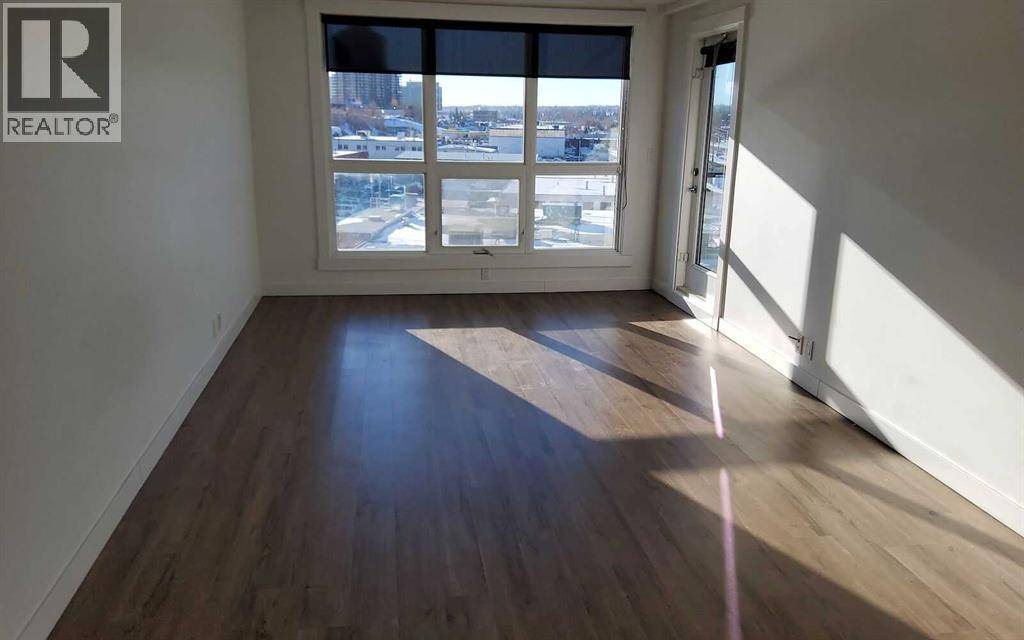 Calgary, AB T2V2W3,514, 8880 Horton Road SW