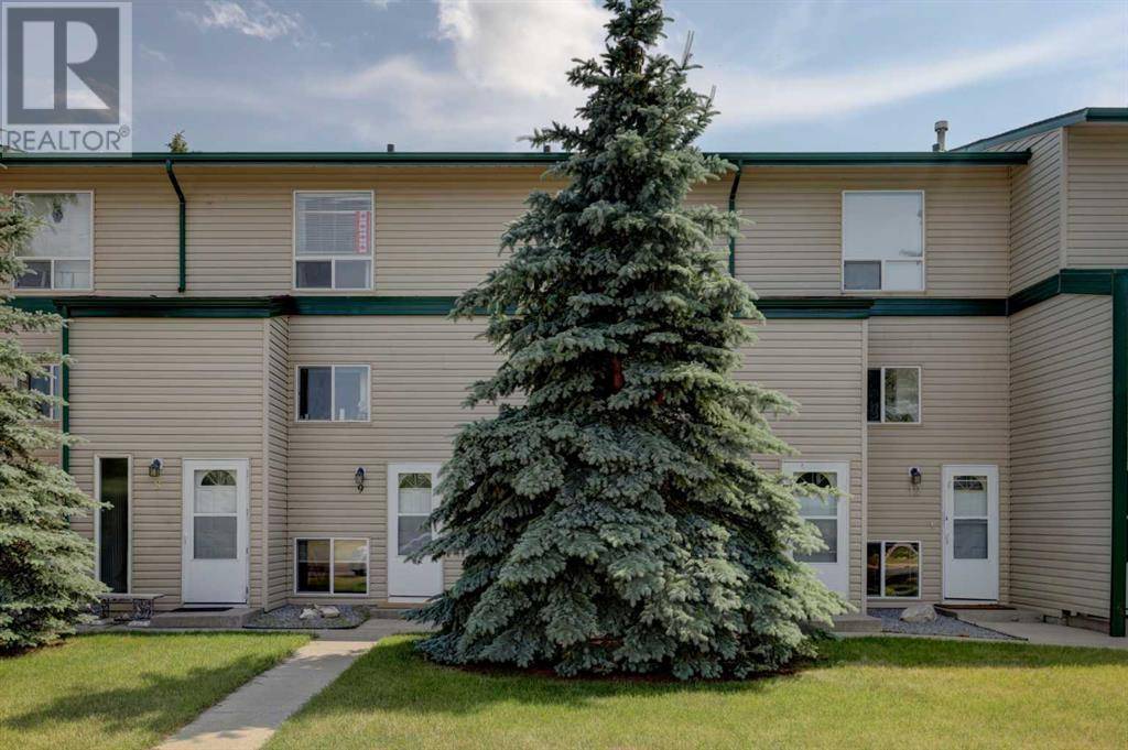 Strathmore, AB T1P1A9,10, 707 Westmount Drive
