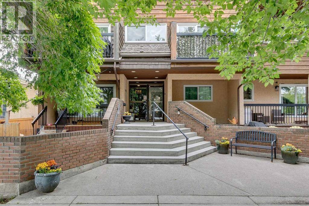 Calgary, AB T2E3W2,14, 722 4A Street NE