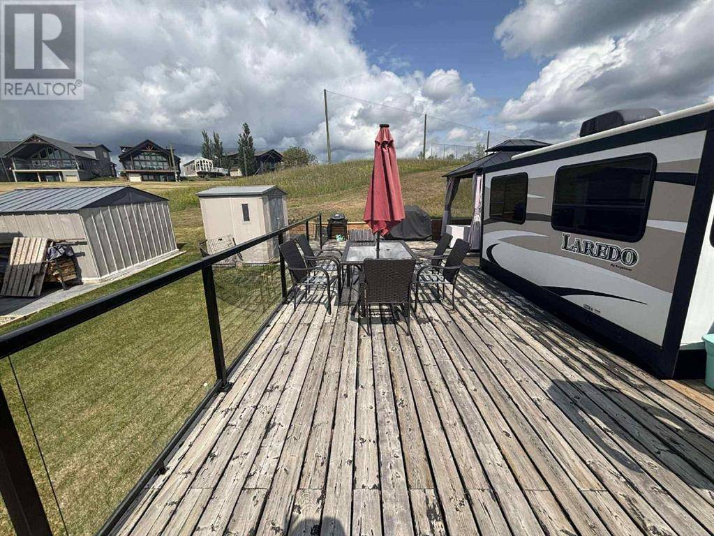 Rural Red Deer County, AB T0M1R0,6094, 25054 South Pine Lake Road