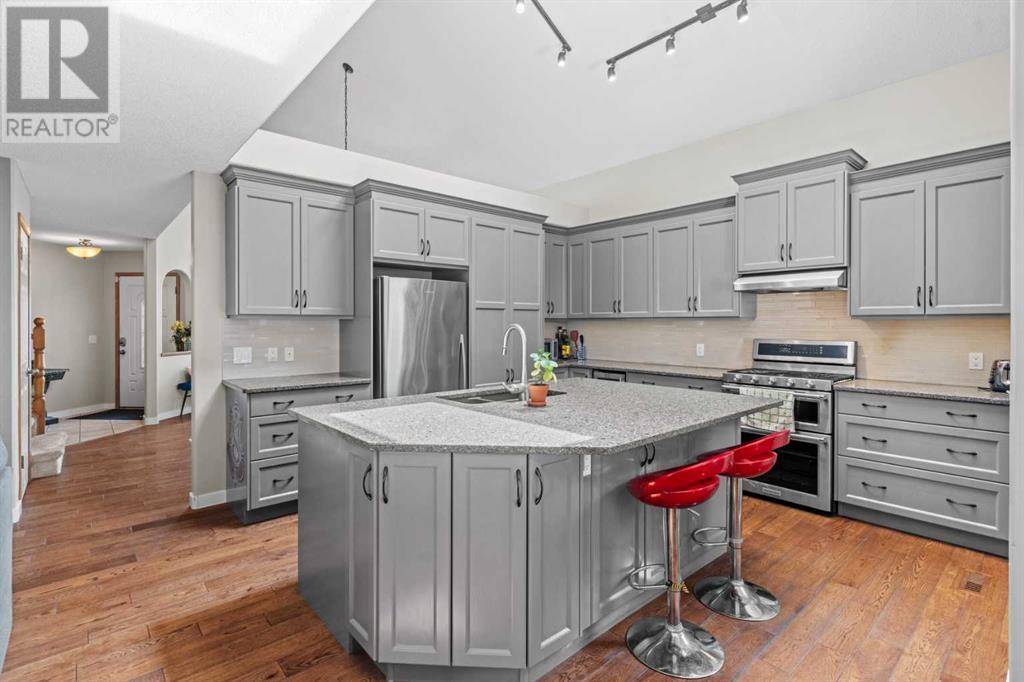 Calgary, AB T2Z2T2,32 Douglas Ridge Green SE