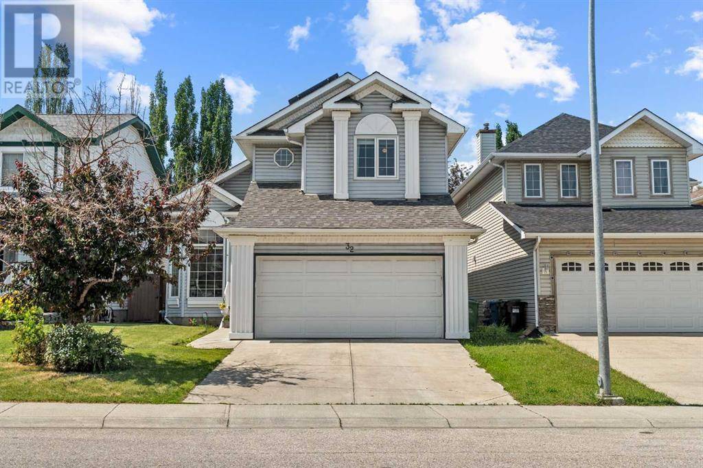 Calgary, AB T2Z2T2,32 Douglas Ridge Green SE