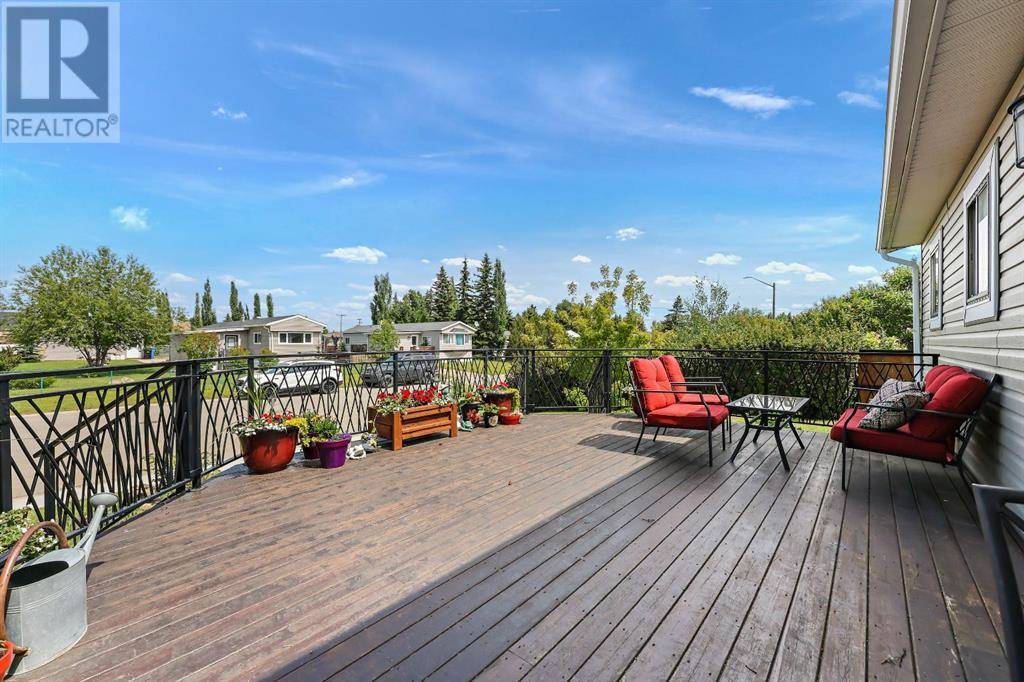 Carstairs, AB T0M0N0,1217 Downie Street