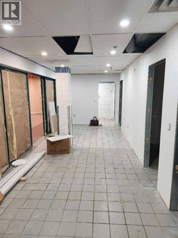 Calgary, AB T2G0B6,7, 132 3 Avenue SE