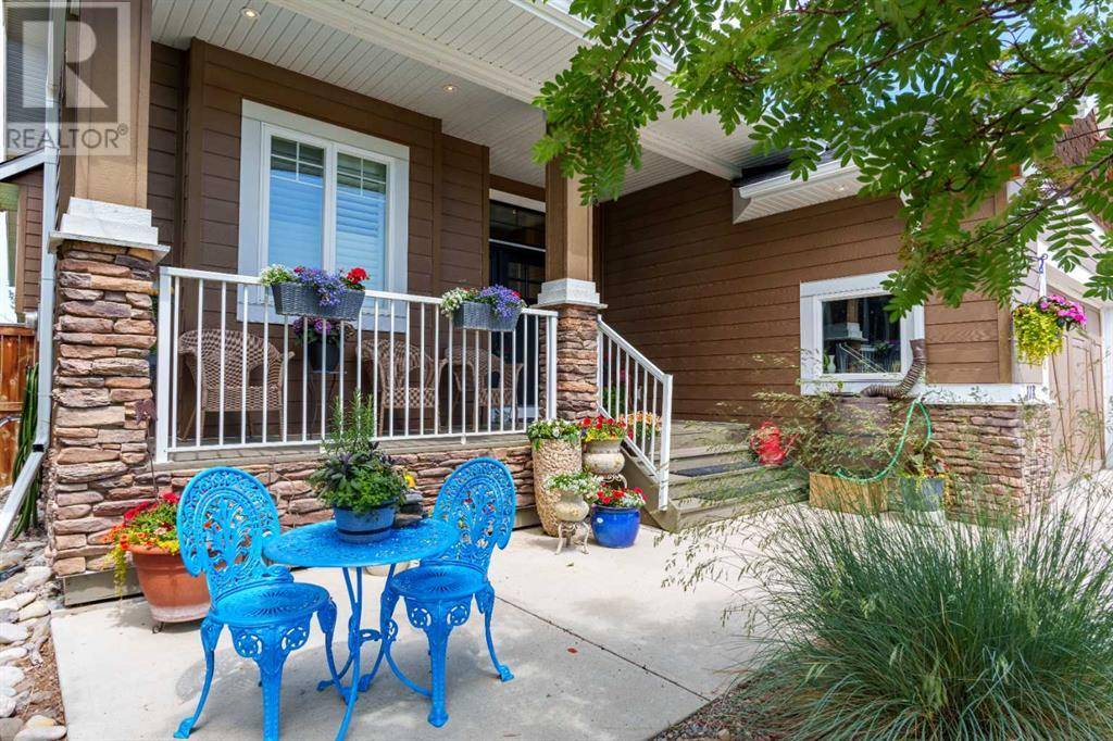Diamond Valley, AB T0L0H0,118 Riverwood Crescent SW