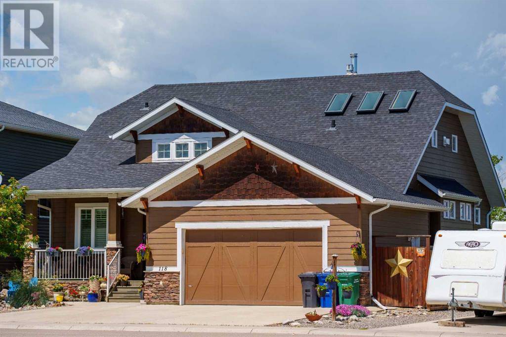 Diamond Valley, AB T0L0H0,118 Riverwood Crescent SW
