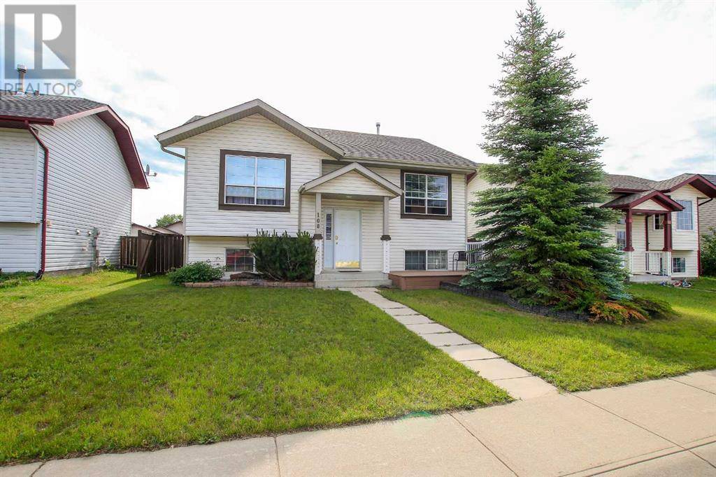 Blackfalds, AB T0M0J0,108 Briarwood Crescent