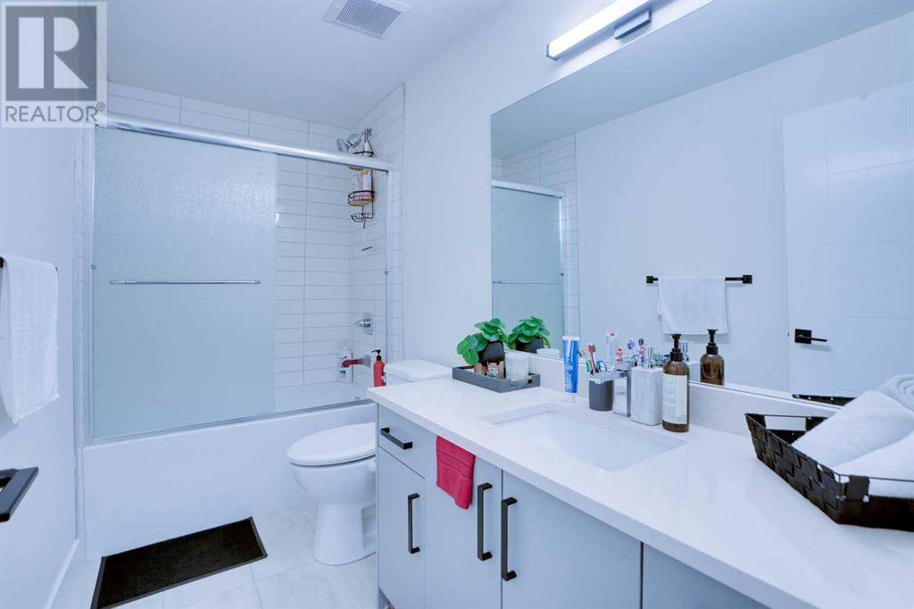 Chestermere, AB T1X1Y8,152 sandpiper Landing