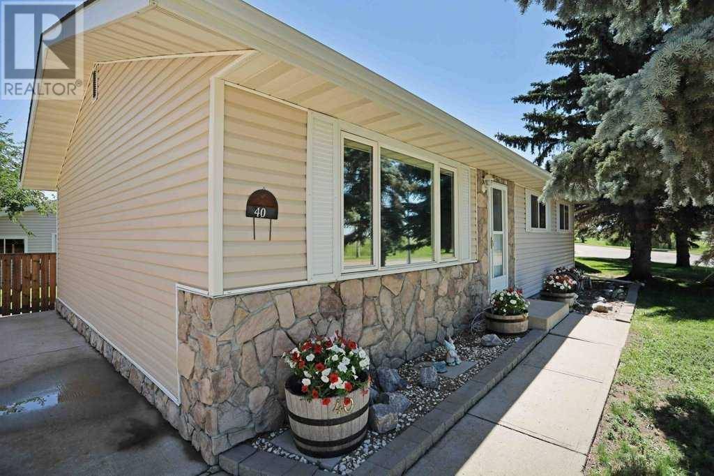 Brooks, AB T1R0C7,40 12 Street W