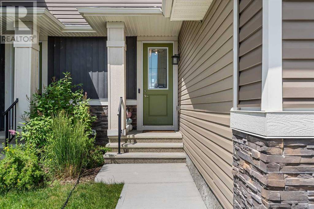 Chestermere, AB T1X1Y7,808 Marina Drive