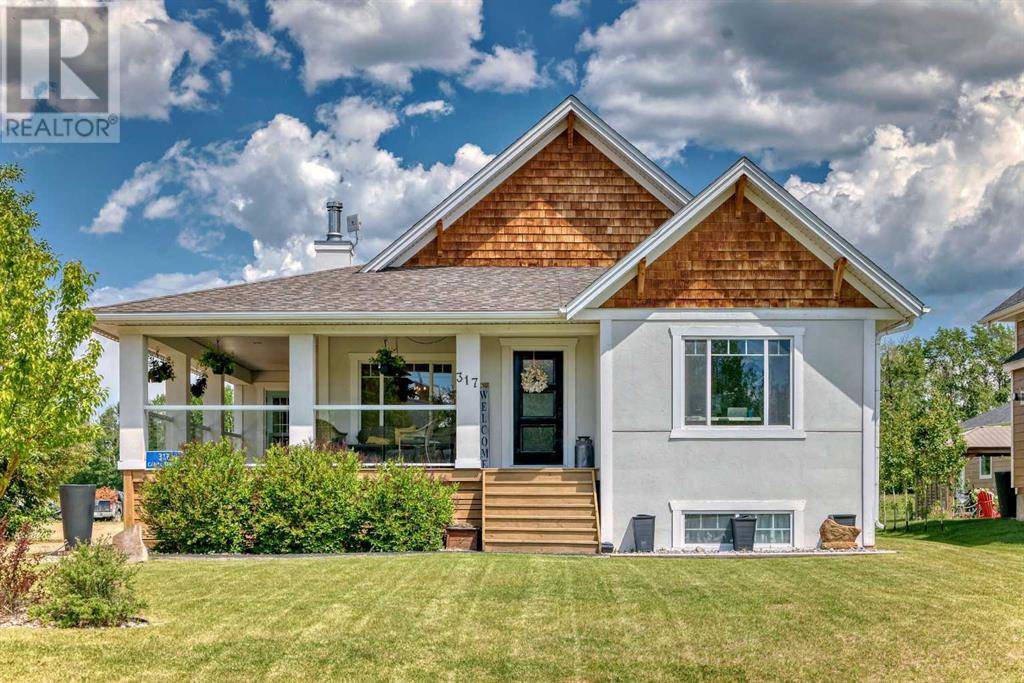 Rural Ponoka County, AB T0C2J0,317 Canal Street
