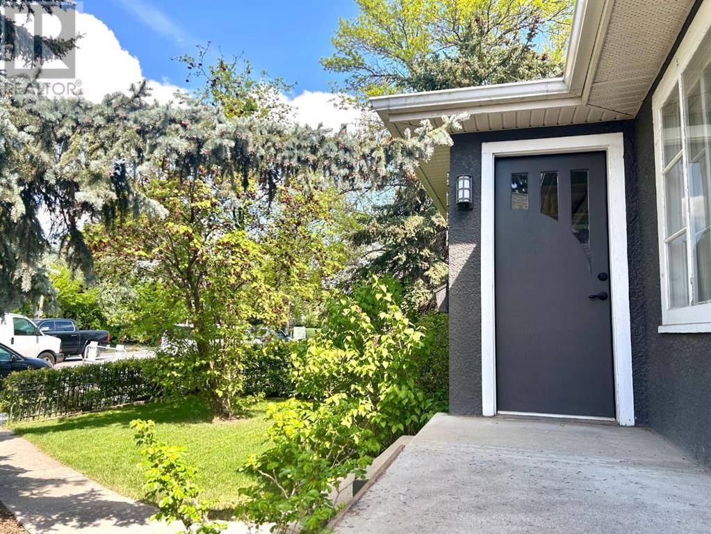 Calgary, AB T2T3V9,3234 14 Street SW