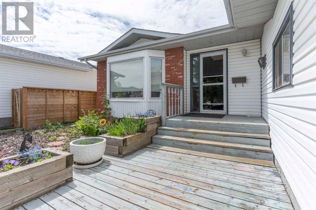 Camrose, AB T4V4G9,5424 60 Street