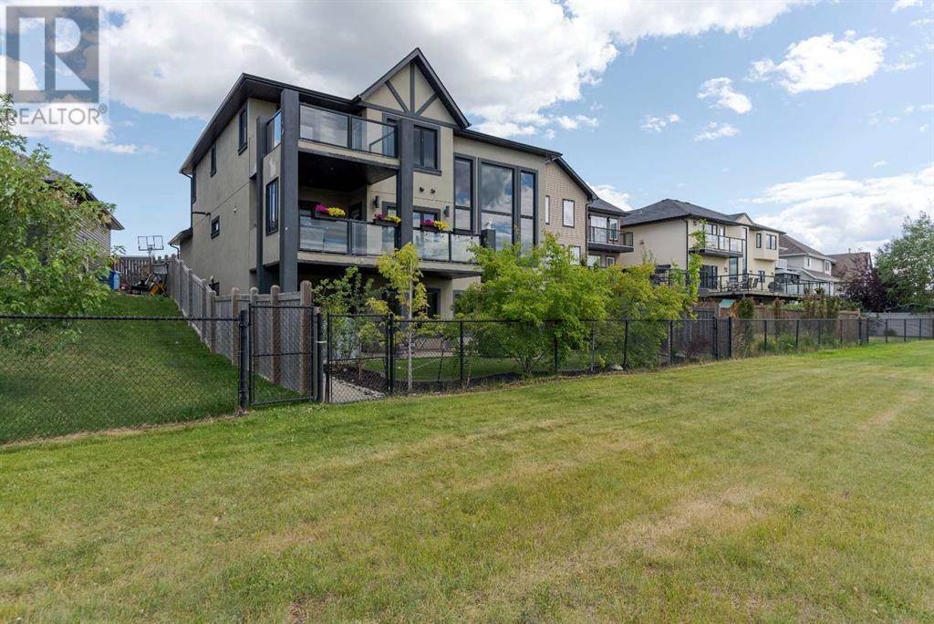 Fort Mcmurray, AB T9K0G8,243 Wild Rose Street