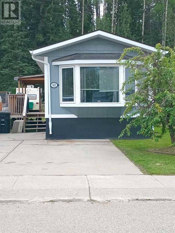 Hinton, AB T7V1A5,162 Skogg Avenue