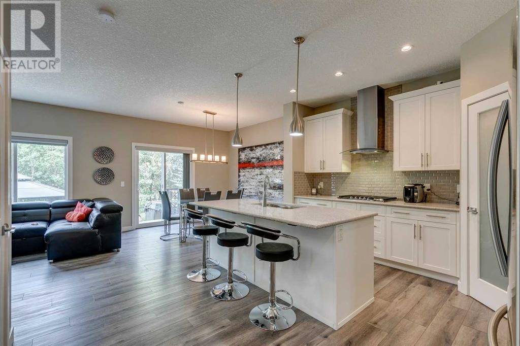 Calgary, AB T2X4E6,153 Walgrove Terrace SE