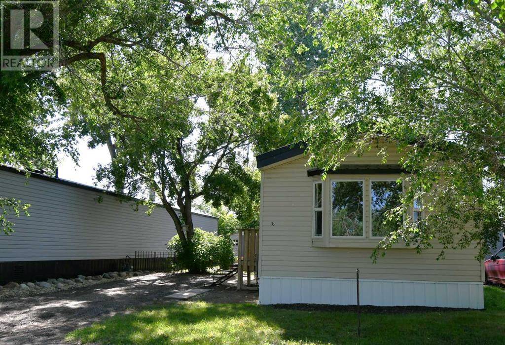 Brooks, AB T1R0R6,16 Greenbrook Mobile Village E