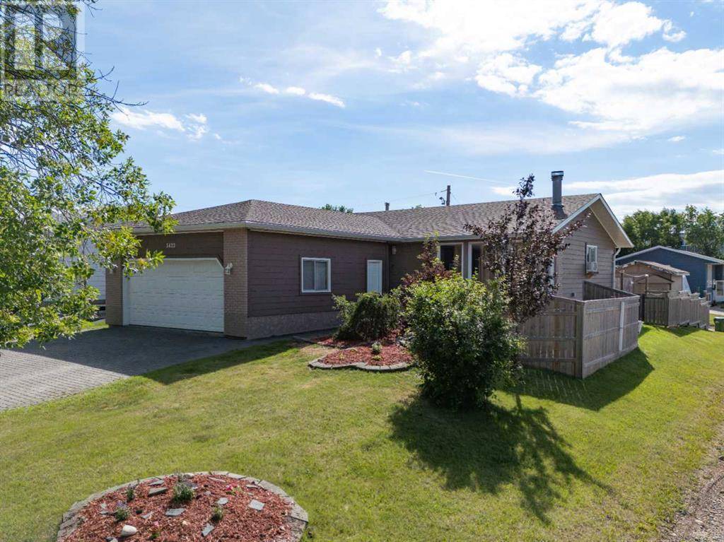 Camrose, AB T4V3C6,5422 51 Street