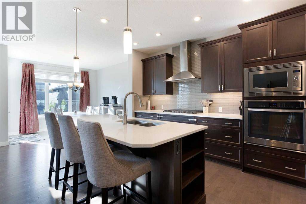 Calgary, AB T3P0P7,322 Evanston Way NW