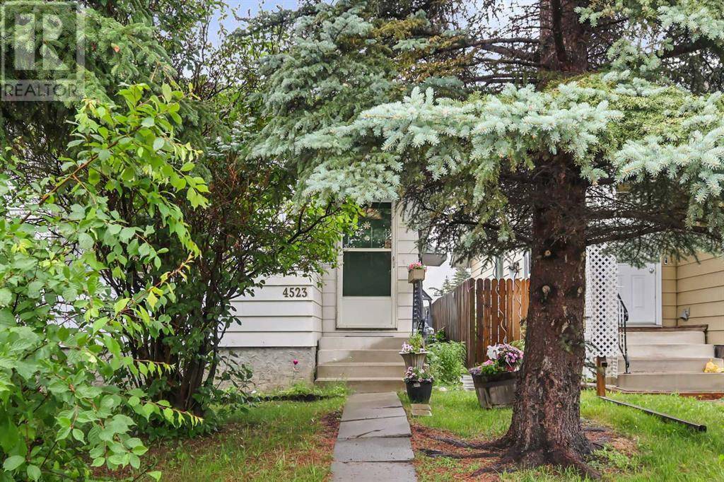 Calgary, AB T3B2K7,4523 70 Street NW