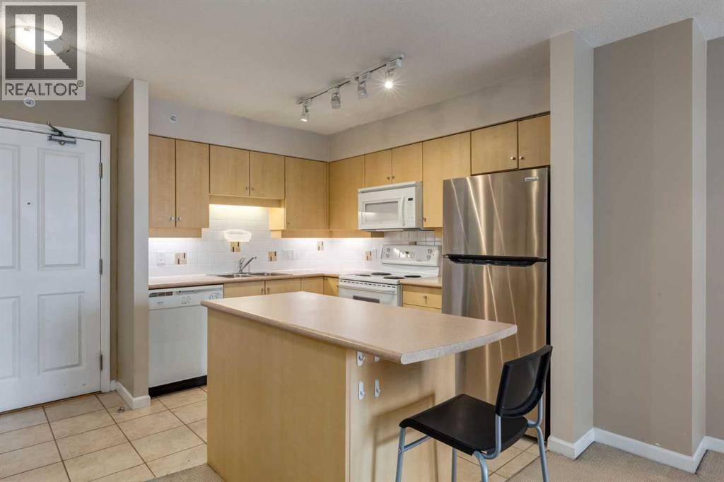 Calgary, AB T2P5G4,604, 650 10 Street SW