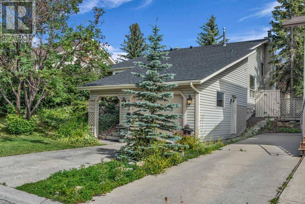Calgary, AB T3A2Y3,203 Edgeland Road NW