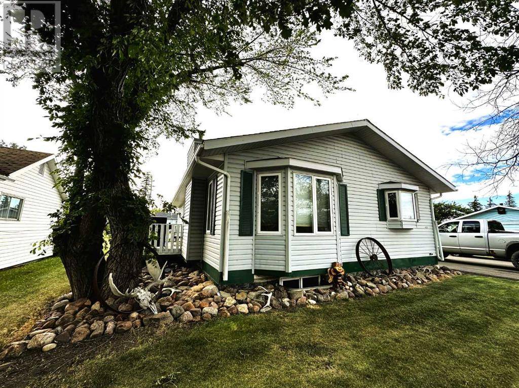 Rycroft, AB T0H3A0,4624 51 Street
